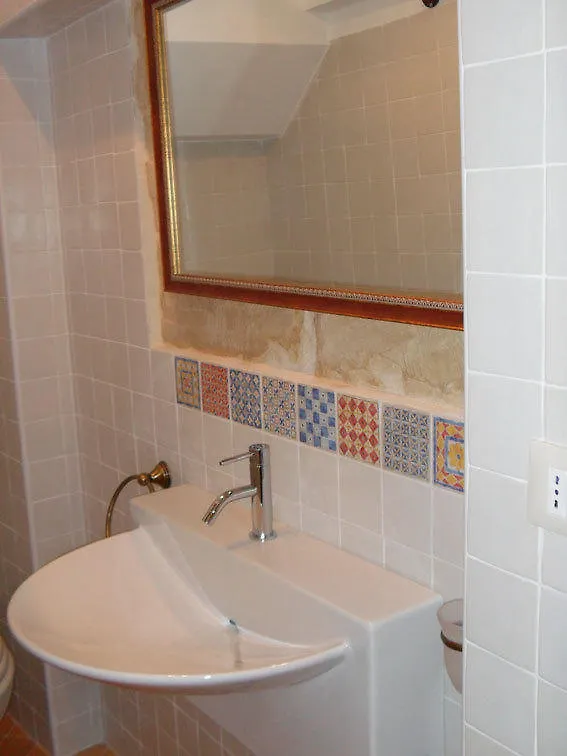 White Suite B&B Lecce 2*,  Italia